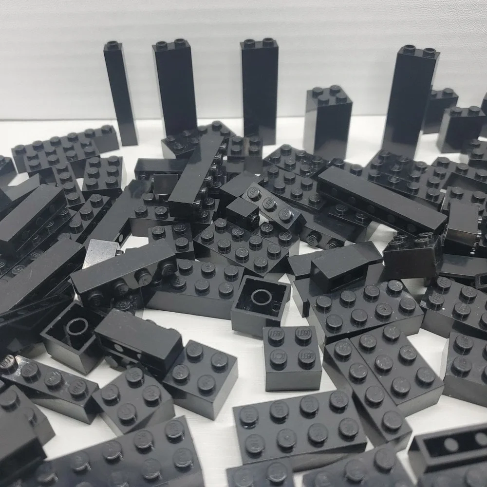 Lego Parts Bricks - Lot Of 140 Black Bricks Assorted‎ Sizes